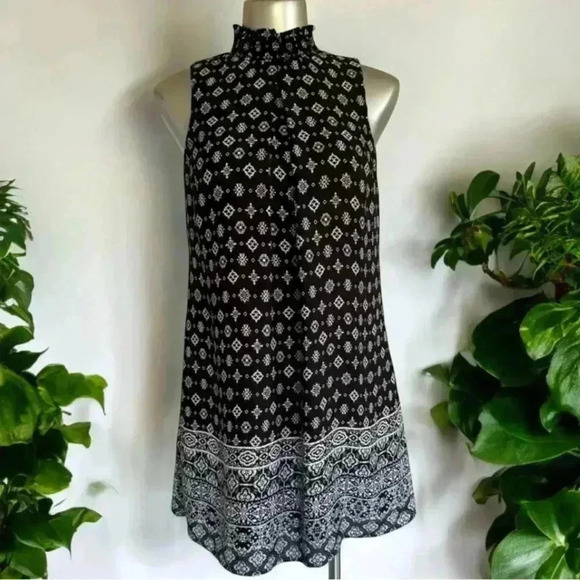 FREE 💟Tribal Print Tunic - Picture 1 of 14